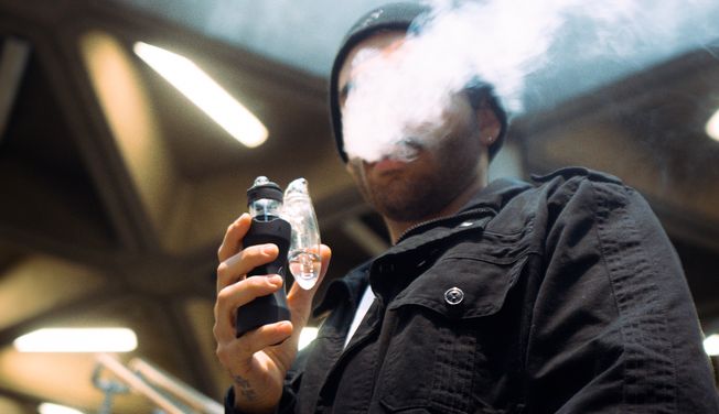 Best Concentrate Vaporizer Options: Buyer’s Guide - Dr.Dabber®